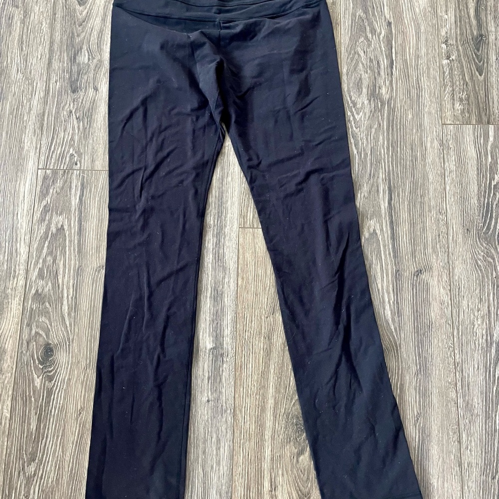 Lululemon yoga pants
